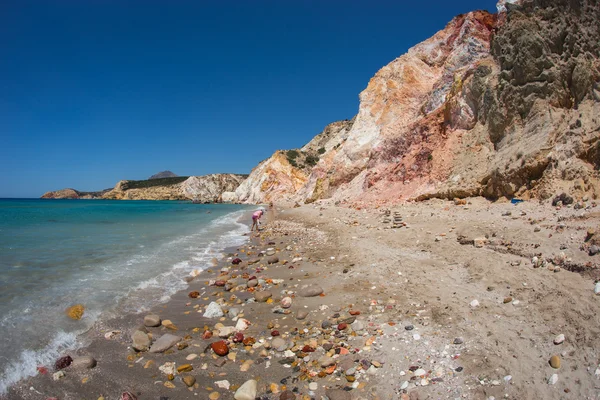 Pintoresca playa de firiplaka — Foto de Stock