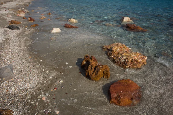 Natuurlijke kleuren van Firiplaka beach — Stockfoto