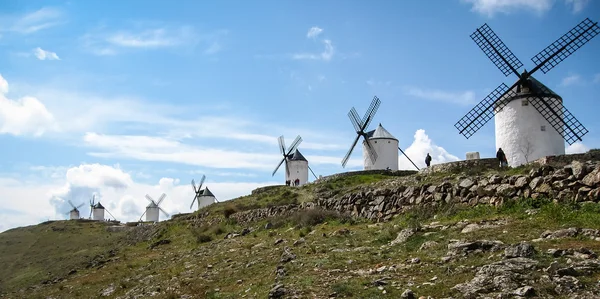 Moinhos de vento em consuegra — Fotografia de Stock