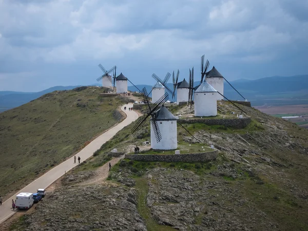 Väderkvarnar på Consuegra — Stockfoto