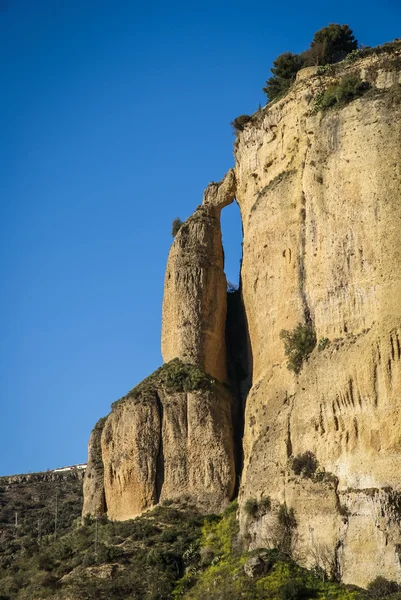 Cidade de Ronda em falésias — Fotografia de Stock