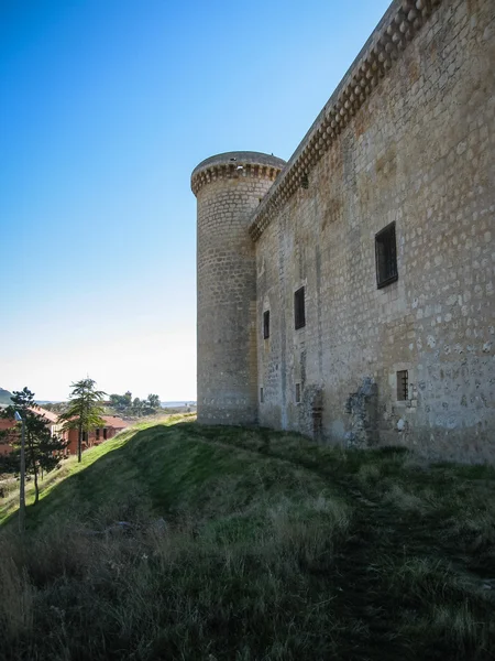 Castillo en Torrelobaton — Foto de Stock