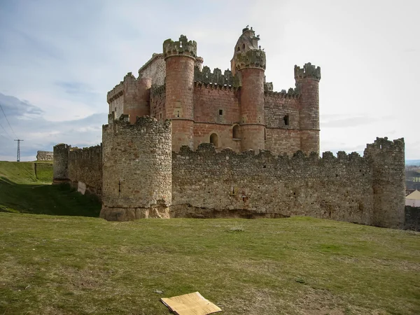 Oude middeleeuwse Turegano kasteel — Stockfoto