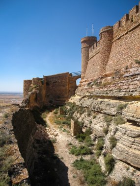 Chinchilla de Montearagon castle clipart