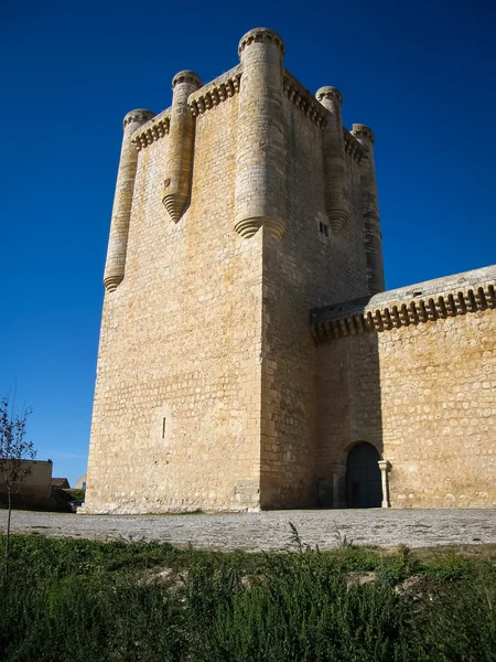 Castillo en Torrelobaton — Foto de Stock