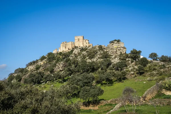 Castle at Belvis de Monroi — Stock Photo, Image