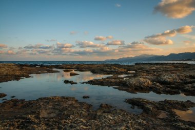 Monemvasia yakınındaki deniz manzarası
