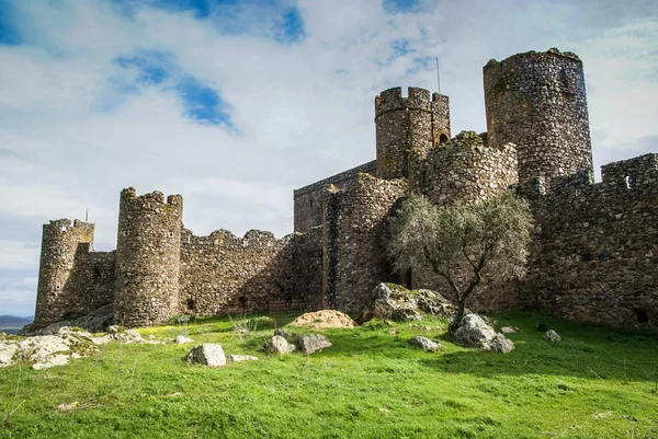 Ruínas de um castelo em Salvatiera de los Barros — Fotografia de Stock