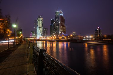 Moskova şehir gece görüntüsü