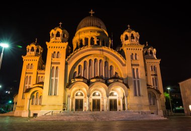 Patras katedralde gece görünümü