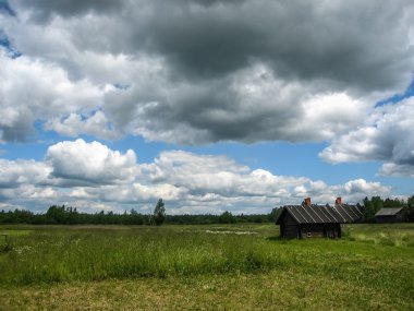 Köy evi ile manzara