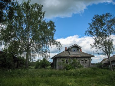 Köy evi ile manzara