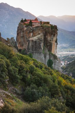 Meteora kutsal teslis Manastırı