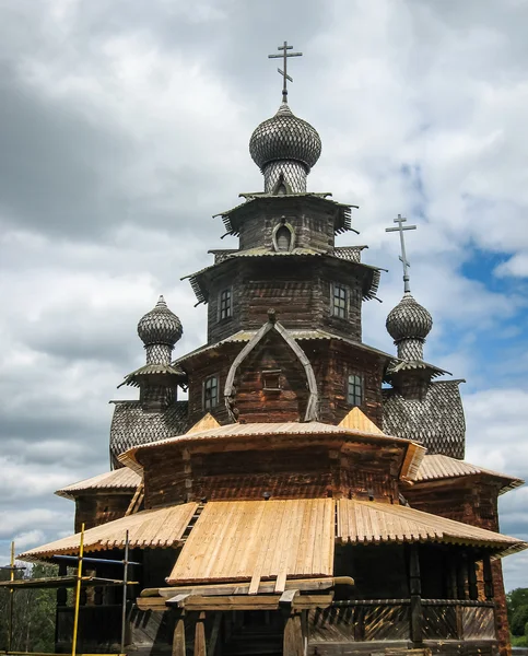 Arquitetura de madeira em Suzdal — Fotografia de Stock