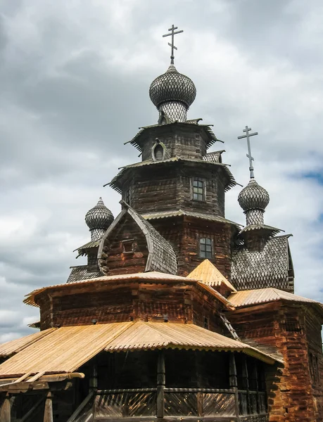 Arquitetura de madeira em Suzdal — Fotografia de Stock