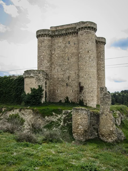 Ruins of a castle in Sesena — Stock Photo, Image