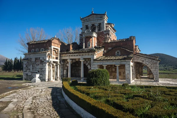 Iglesia en la antigua Mantinia — Foto de Stock