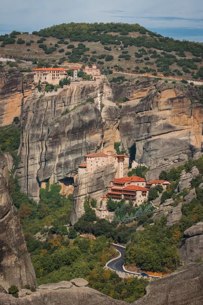 Vista de las montañas y monasterios de Meteora — Foto de Stock