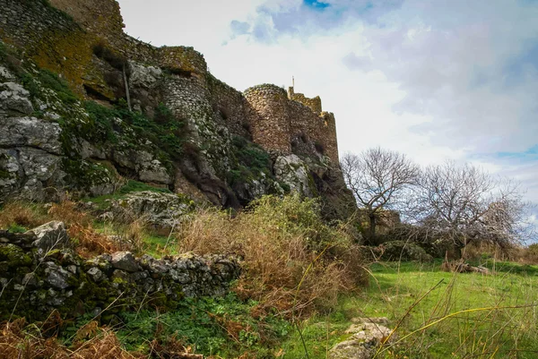 Ruïnes van een kasteel in Salvatiera de los Barros — Stockfoto