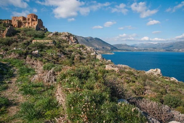 Iglesia medieval en Monemvasia — Foto de Stock