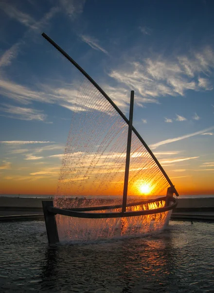 Çeşme - yelkenli gündoğumu