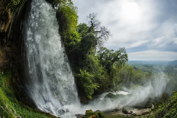 Fantastiska vattenfall i Edessa — Stockfoto