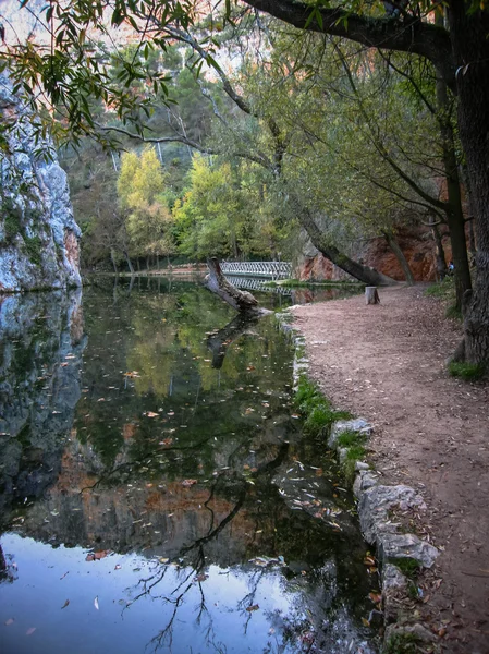 Landscape with lake at Monasterio de Piedra — Stock Photo, Image