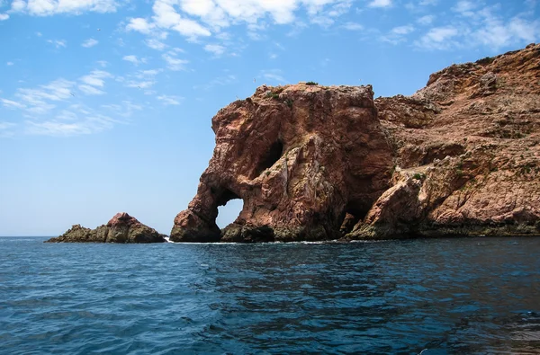 崖や島 Berlenga の近くの岩 — ストック写真