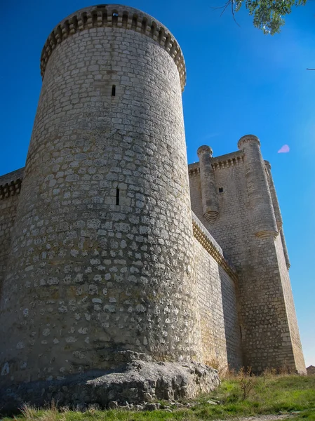 在 Torrelobaton，西班牙城堡 — 图库照片