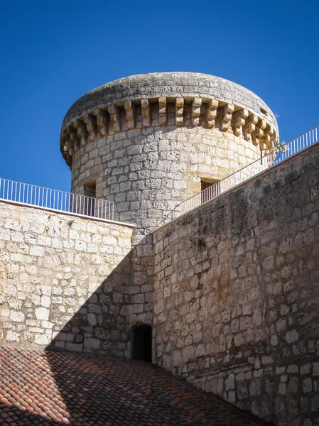 Hrad v Torrelobaton, Španělsko — Stock fotografie