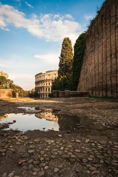 Ruinas del Coliseo, Roma — Foto de Stock