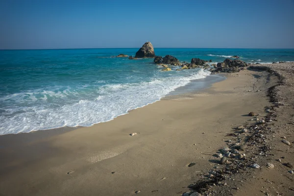 Playa de Kalamitsi, Lefkada, Grecia — Foto de Stock