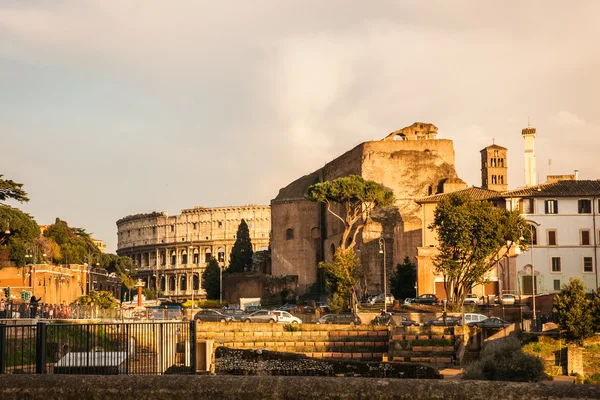 Ruinas del Coliseo, Roma — Foto de Stock