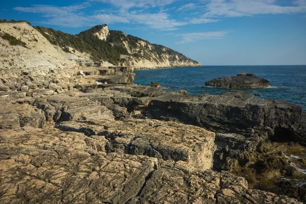 Seascape, penhascos e praias em Paxi, Grécia — Fotografia de Stock