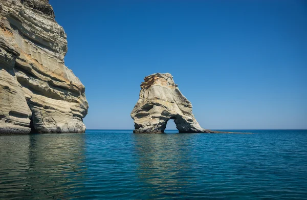 Deniz manzara ve Kleftiko taşlara Telifsiz Stok Imajlar