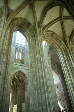 Michel Manastırı, Mont gönderdi