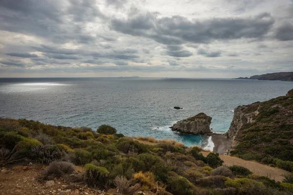 Malowniczy krajobraz z widokiem na morze, Kythira, Greece — Zdjęcie stockowe