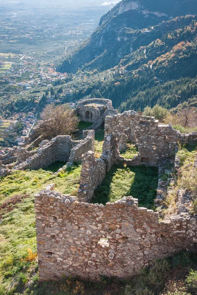 Ruinas del castillo bizantino ciudad de Mystras — Foto de Stock