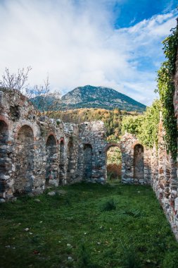 Mystras Bizans Kalesi şehrin kalıntıları
