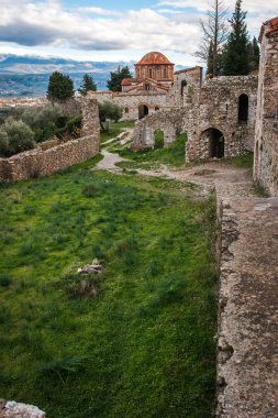 Mystras Bizans Kalesi şehrin kalıntıları