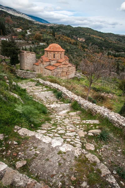 Pozůstatky byzantského hradu městě Mystras — Stock fotografie