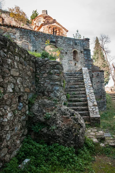 Ruinas del castillo bizantino ciudad de Mystras —  Fotos de Stock