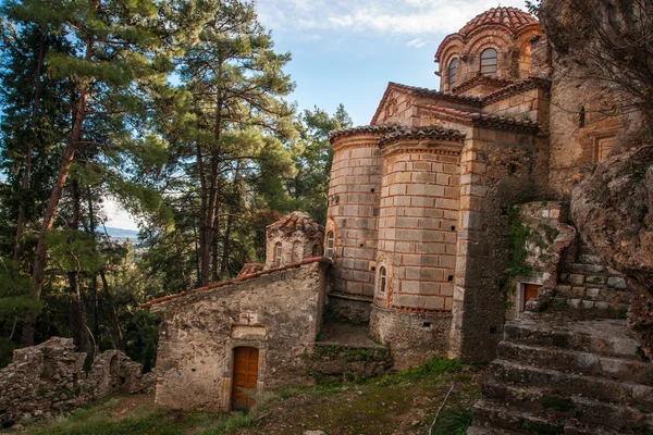 Ruinas del castillo bizantino ciudad de Mystras — Foto de Stock