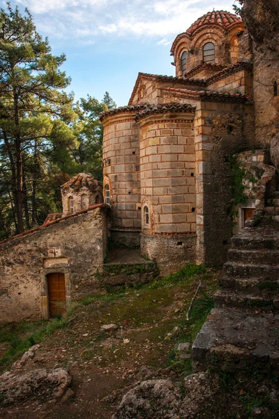 Ruinas del castillo bizantino ciudad de Mystras — Foto de Stock