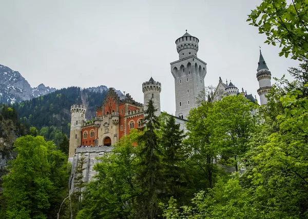 Neuschwanstein slott i Bayern — Stockfoto