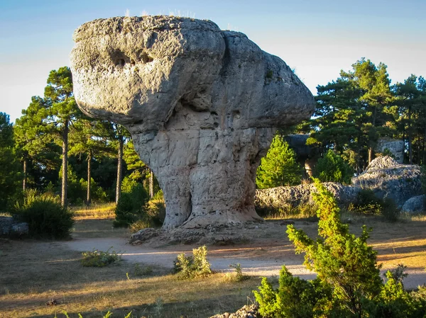 Unika klippformationer i förtrollade staden Cuenca, Castilla la — Stockfoto