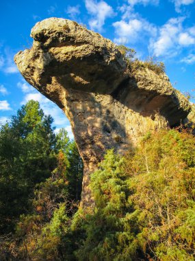 Büyülü Cuenca şehir Castilla la benzersiz kaya oluşumları 