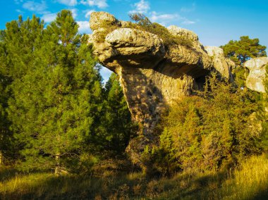 Büyülü Cuenca şehir Castilla la benzersiz kaya oluşumları 