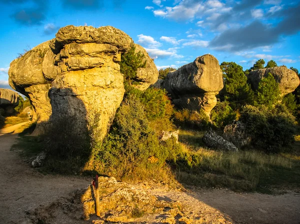 Unika klippformationer i förtrollade staden Cuenca, Castilla la — Stockfoto