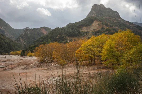 Scenic mountain autumn landscape — Stock Photo, Image